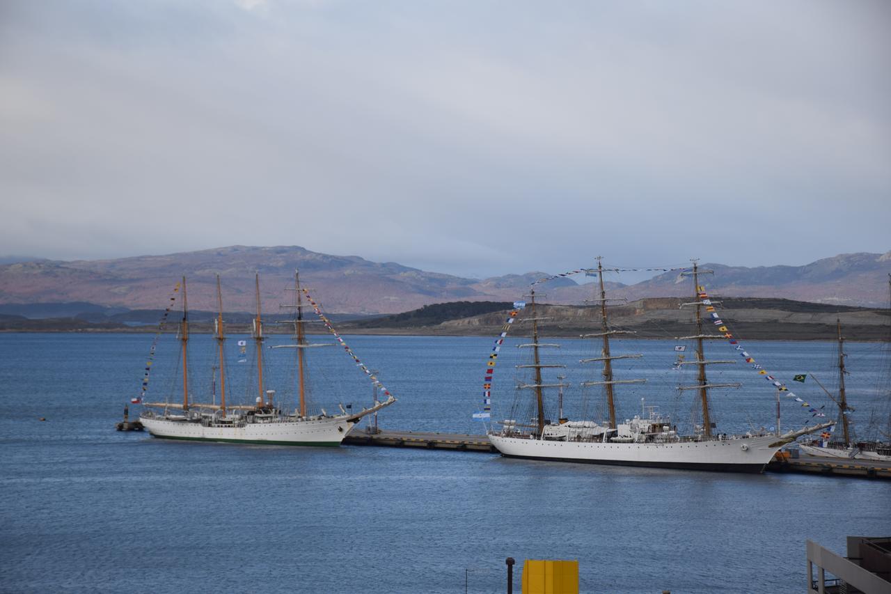Hotel Tierra Del Fuego อูซัวยา ภายนอก รูปภาพ